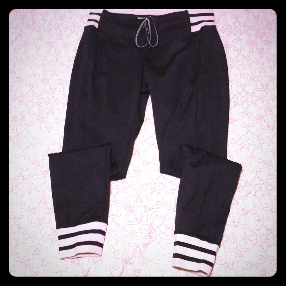 ATHLETA joggers for women